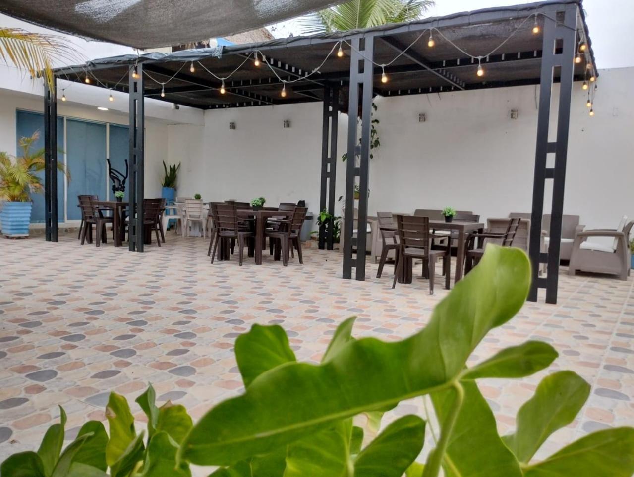 Hotel Sunset Beach Cartagena Exteriör bild
